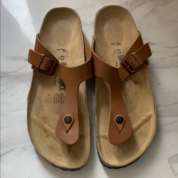 Birkenstock Other - Birkenstock Gizeh Flip Flop Discontinued 43 M10